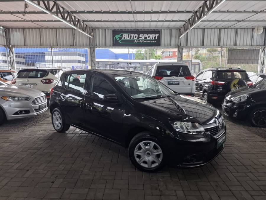 RENAULT - SANDERO - 2014/2015 - Preta - R$ 34.900,00