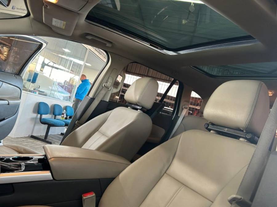 FORD - EDGE - 2012/2012 - Branca - R$ 58.900,00