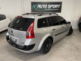 RENAULT - MÉGANE - 2011/2011 - Prata - Sob Consulta