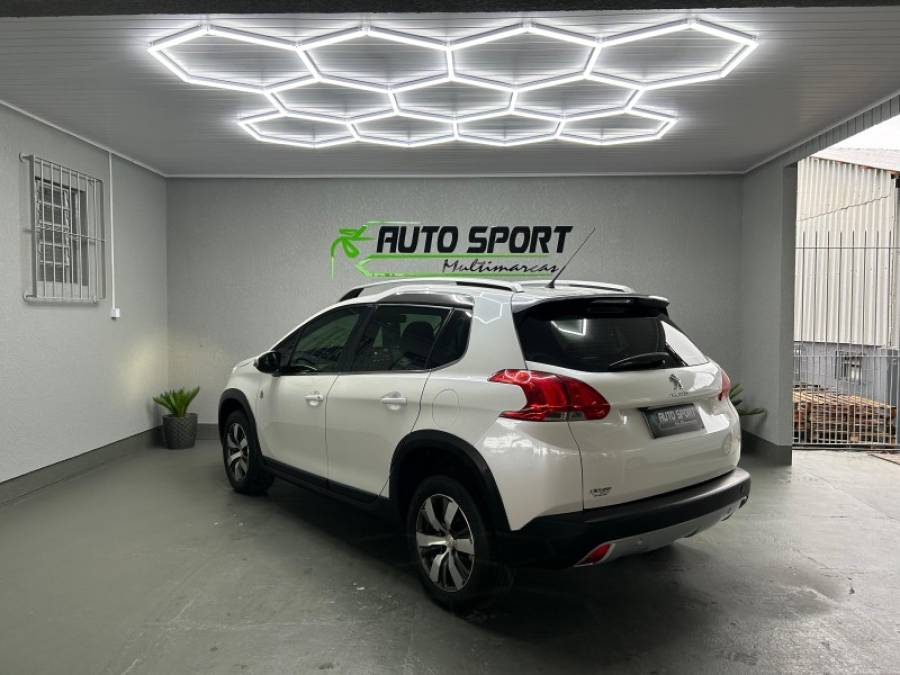 PEUGEOT - 2008 - 2017/2018 - Branca - R$ 74.800,00