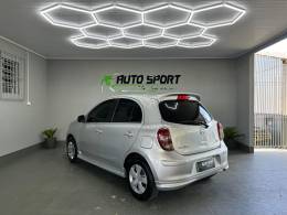 NISSAN - MARCH - 2013/2014 - Prata - R$ 40.900,00