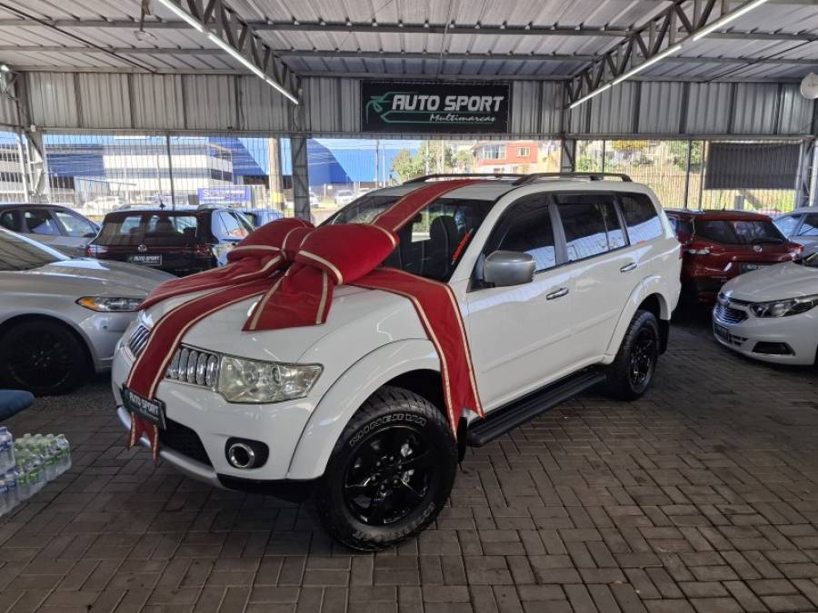 MITSUBISHI - PAJERO DAKAR - 2011/2012 - Branca - R$ 98.000,00