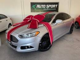 FORD - FUSION - 2015/2015 - Prata - R$ 83.900,00