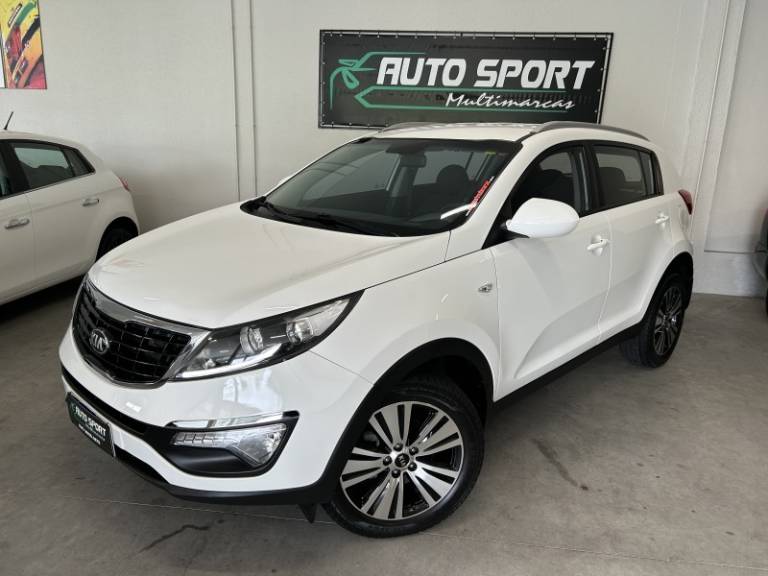 KIA MOTORS - SPORTAGE - 2015/2016 - Branca - R$ 85.900,00
