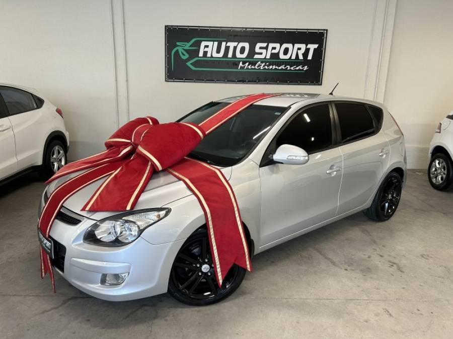 HYUNDAI - I30 - 2012/2012 - Prata - R$ 47.900,00