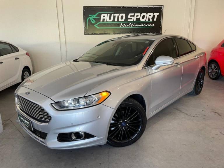 FORD - FUSION - 2015/2015 - Prata - R$ 83.900,00