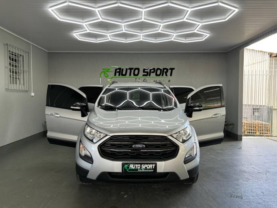 FORD - ECOSPORT - 2020/2020 - Prata - R$ 71.000,00