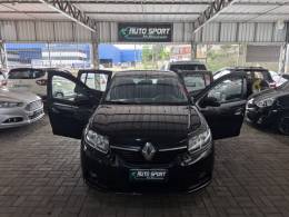 RENAULT - SANDERO - 2014/2015 - Preta - R$ 34.900,00