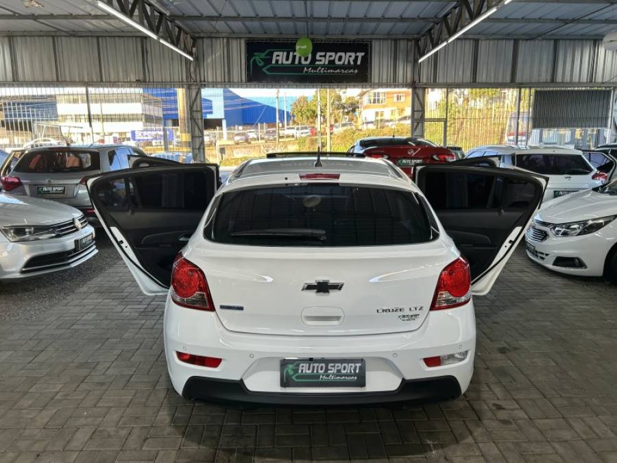 CHEVROLET - CRUZE - 2014/2014 - Branca - R$ 72.900,00