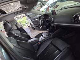 AUDI - A3 - 2015/2015 - Cinza - R$ 91.900,00