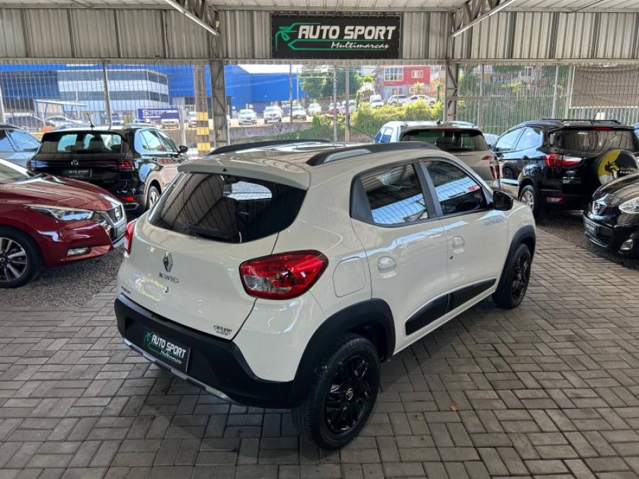 RENAULT - KWID - 2020/2020 - Bege - R$ 48.900,00