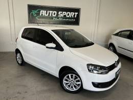 VOLKSWAGEN - FOX - 2014/2014 - Branca - R$ 46.900,00