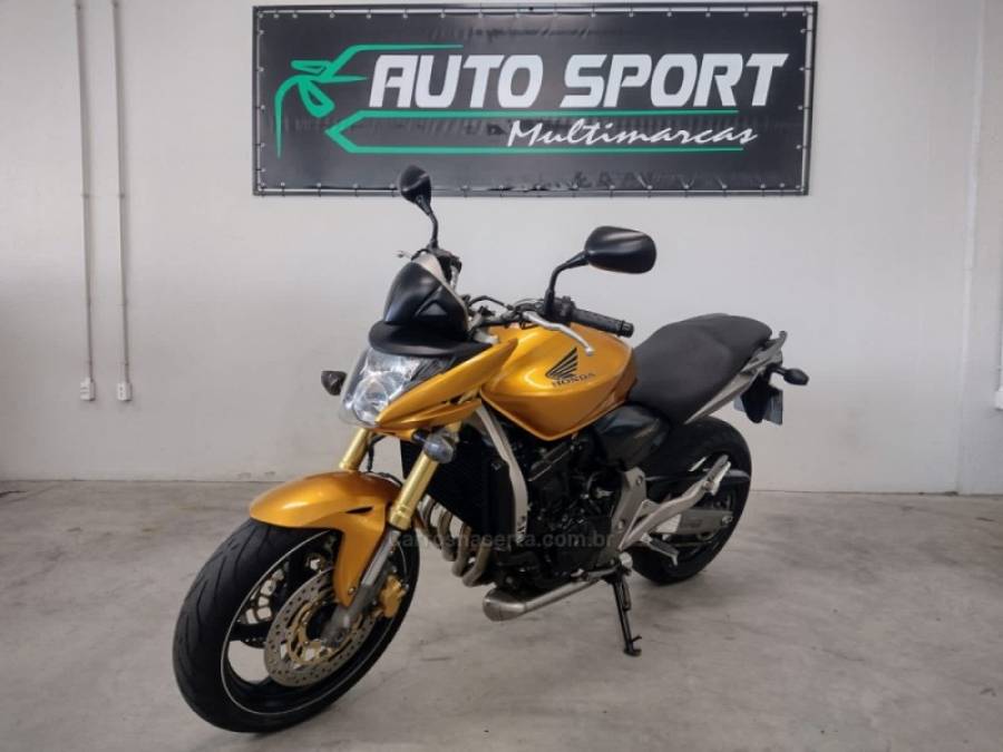 HONDA - CB 600F - 2009/2009 - Dourada - R$ 34.000,00