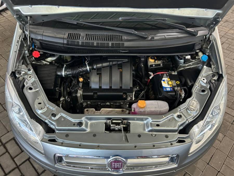 FIAT - IDEA - 2014/2014 - Cinza - R$ 37.900,00