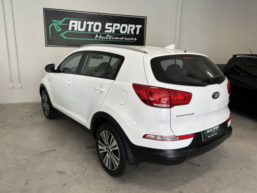 KIA MOTORS - SPORTAGE - 2015/2016 - Branca - R$ 85.900,00