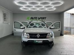 RENAULT - DUSTER - 2016/2016 - Prata - R$ 56.000,00