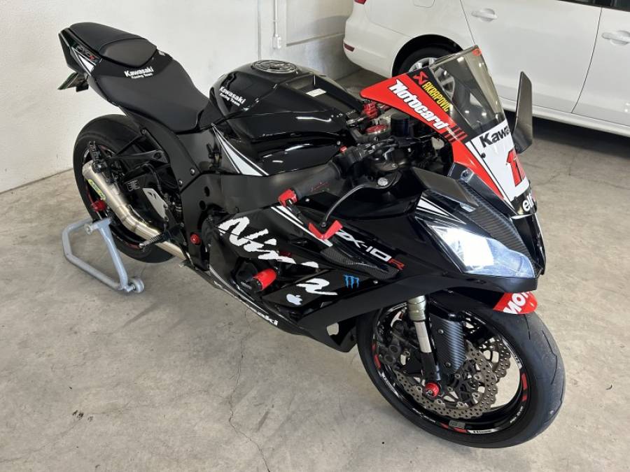 KAWASAKI - NINJA ZX-10R - 2011/2011 - Preta - R$ 51.900,00