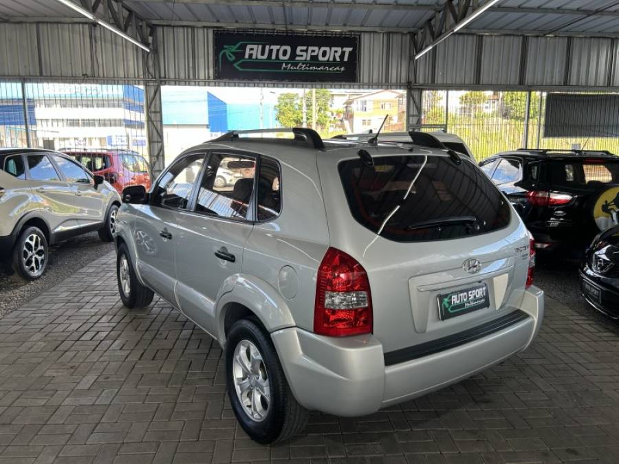 HYUNDAI - TUCSON - 2012/2012 - Prata - R$ 42.900,00