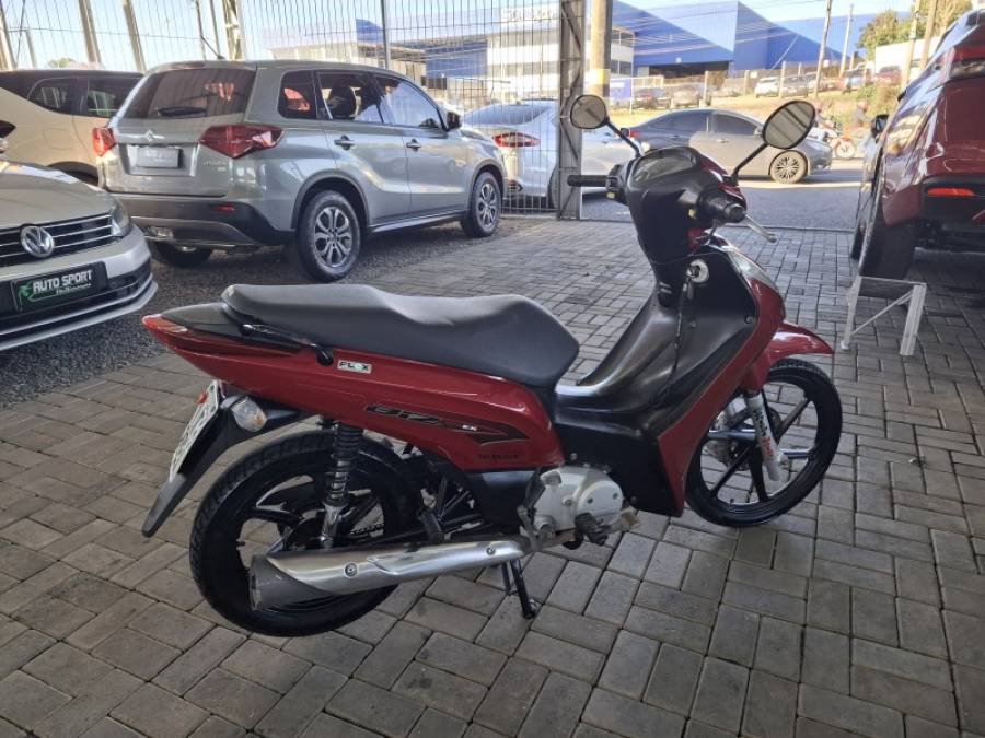 HONDA - BIZ 125 - 2012/2013 - Vermelha - R$ 12.000,00