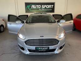 FORD - FUSION - 2015/2015 - Prata - R$ 83.900,00