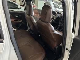 JEEP - RENEGADE - 2022/2022 - Branca - R$ 114.900,00