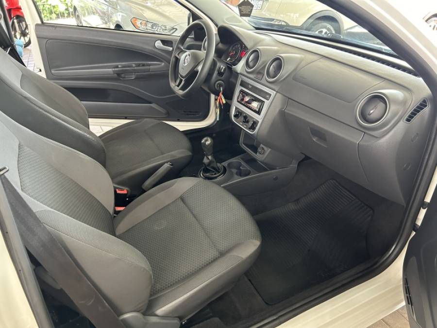 VOLKSWAGEN - SAVEIRO - 2018/2018 - Branca - R$ 51.900,00