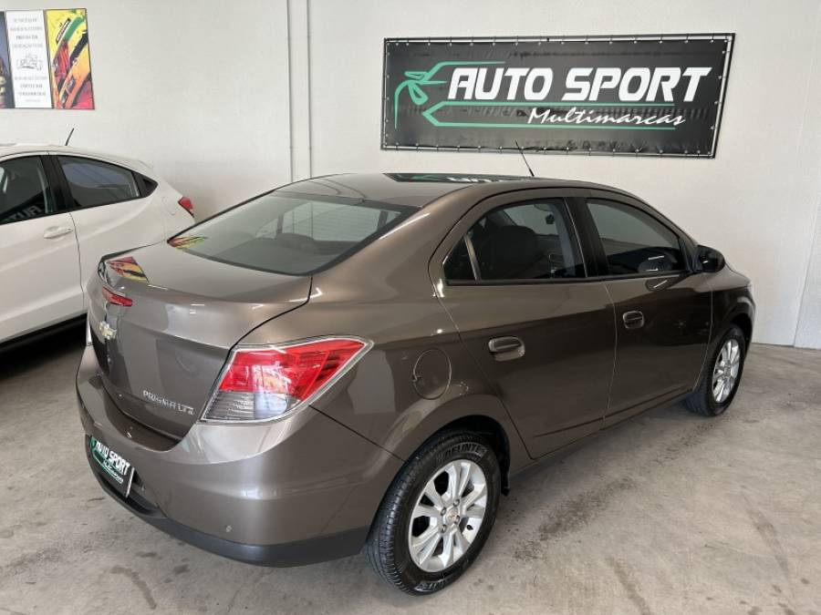 CHEVROLET - PRISMA - 2013/2014 - Cinza - R$ 54.900,00