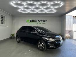 CHEVROLET - ONIX - 2017/2018 - Preta - R$ 67.900,00