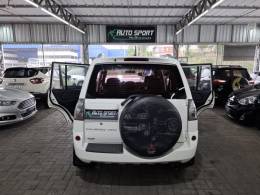 MITSUBISHI - PAJERO TR4 - 2010/2010 - Branca - R$ 64.900,00