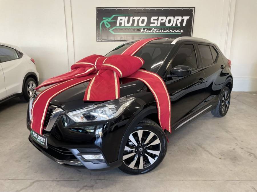 NISSAN - KICKS - 2016/2017 - Preta - R$ 82.900,00