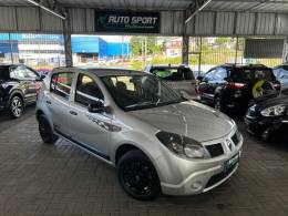 RENAULT - SANDERO - 2011/2011 - Prata - R$ 32.900,00