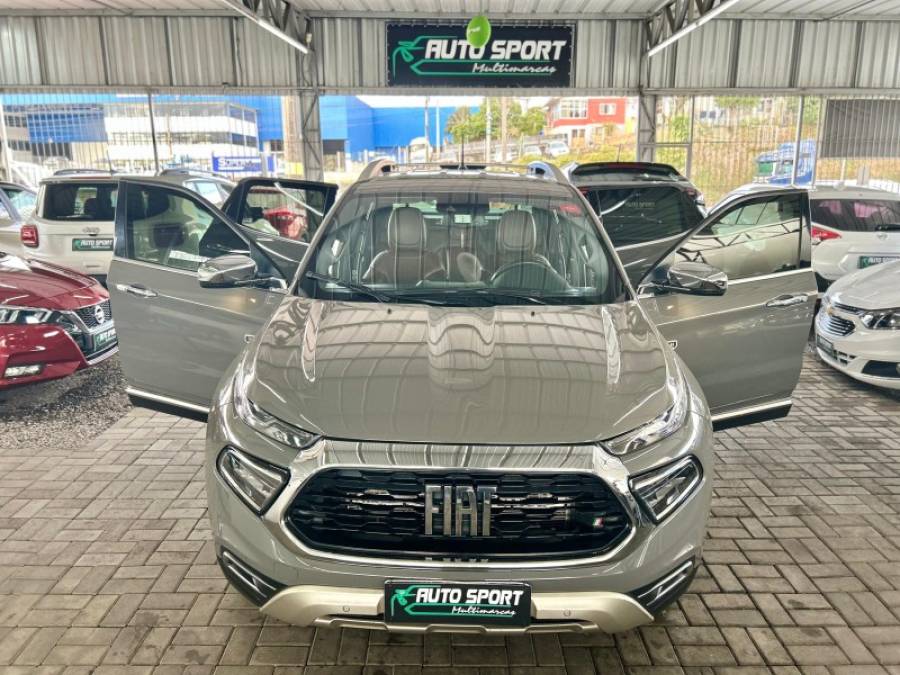 FIAT - TORO - 2023/2023 - Cinza - R$ 149.900,00