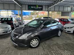 NISSAN - VERSA - 2016/2016 - Cinza - R$ 46.900,00