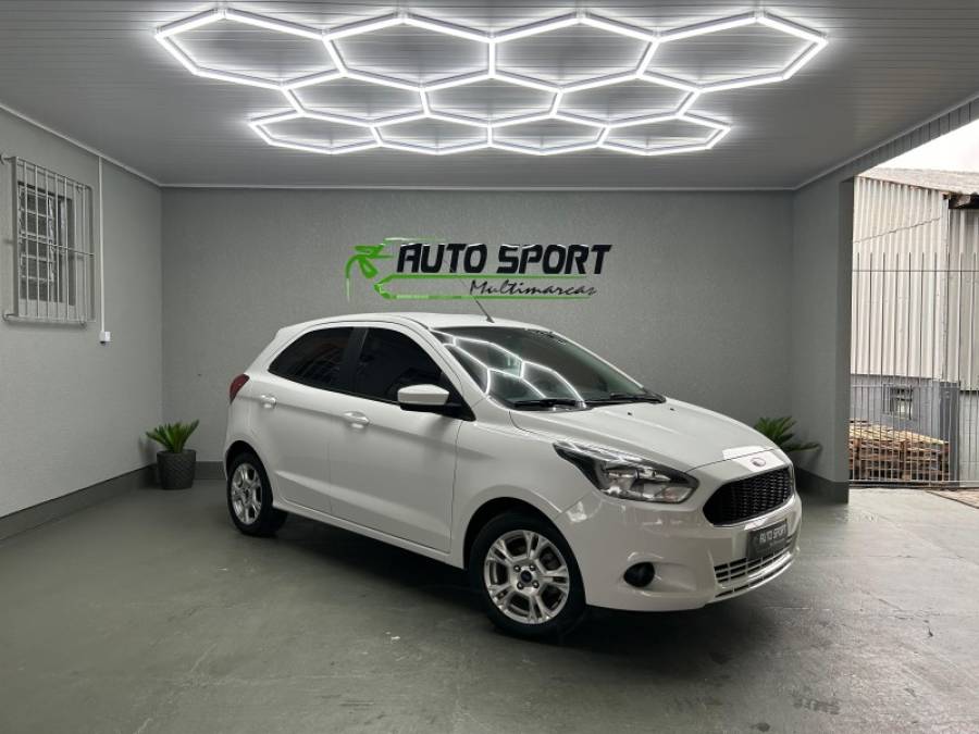 FORD - KA - 2016/2017 - Branca - R$ 49.900,00