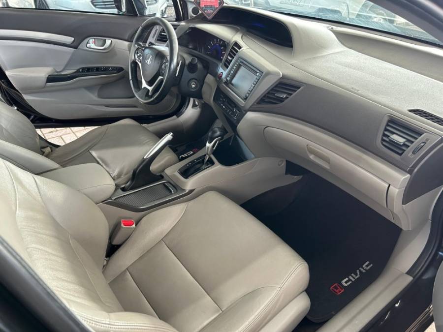 HONDA - CIVIC - 2014/2014 - Preta - R$ 76.900,00
