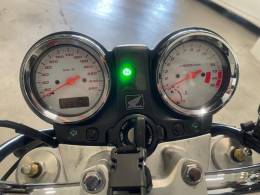 HONDA - CB 600F - 2005/2005 - Preta - R$ 27.900,00