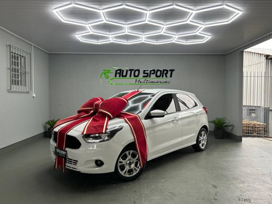 FORD - KA - 2016/2017 - Branca - R$ 49.900,00