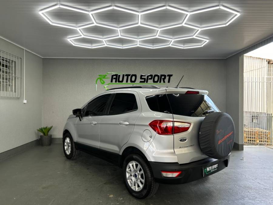 FORD - ECOSPORT - 2020/2020 - Prata - R$ 71.000,00