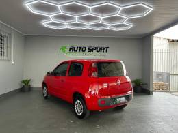FIAT - UNO - 2015/2016 - Vermelha - R$ 30.000,00