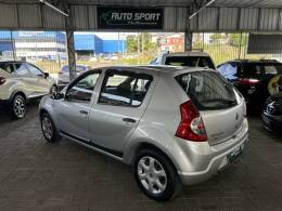 RENAULT - SANDERO - 2008/2009 - Prata - R$ 28.800,00