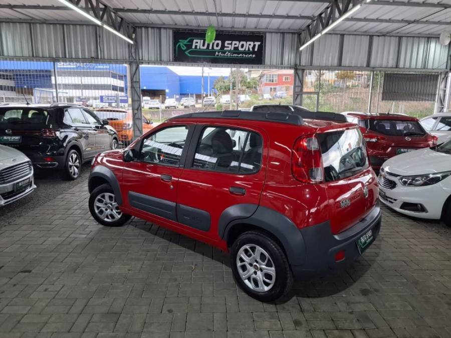 FIAT - UNO - 2012/2012 - Vermelha - R$ 31.900,00