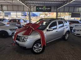 RENAULT - DUSTER - 2016/2016 - Prata - R$ 60.000,00