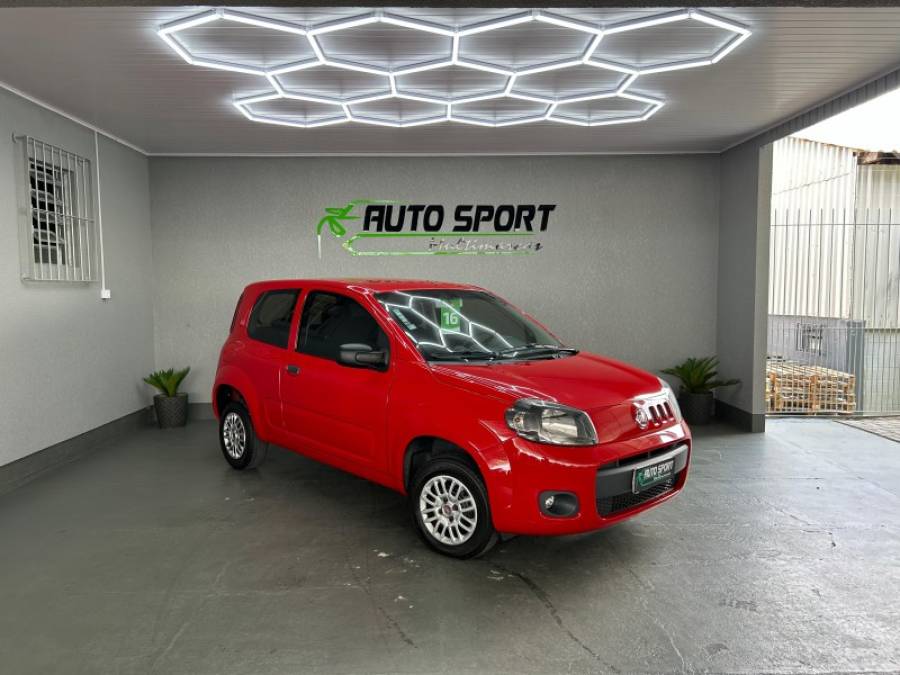 FIAT - UNO - 2015/2016 - Vermelha - R$ 30.000,00