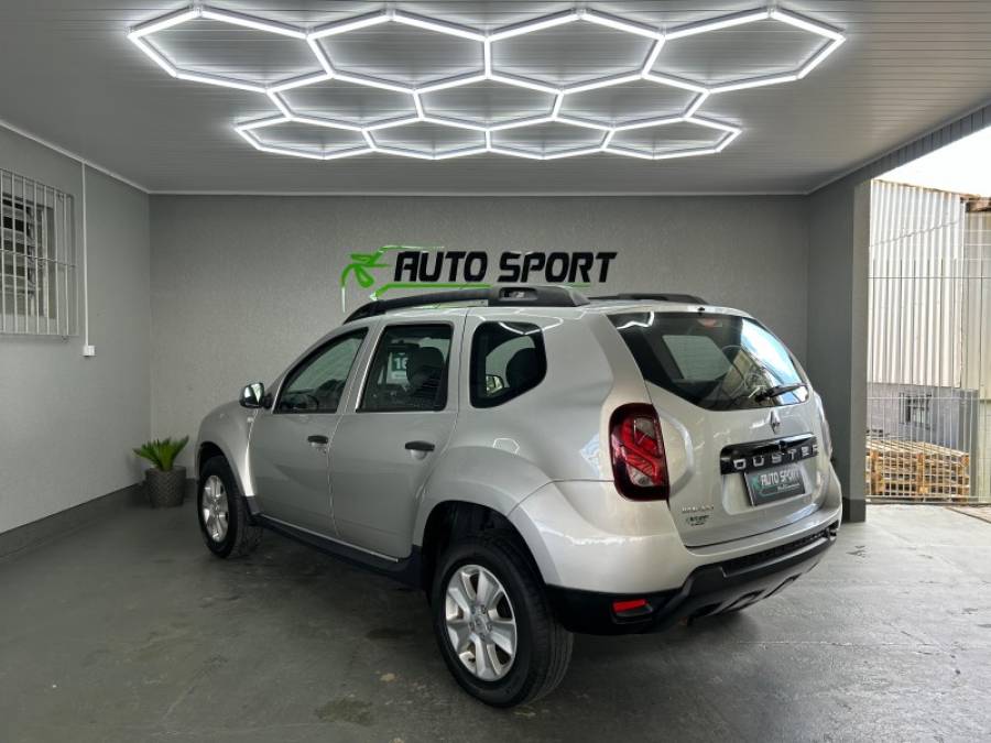 RENAULT - DUSTER - 2016/2016 - Prata - R$ 56.000,00
