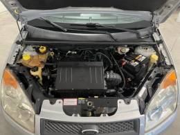FORD - FIESTA - 2010/2010 - Prata - R$ 29.900,00