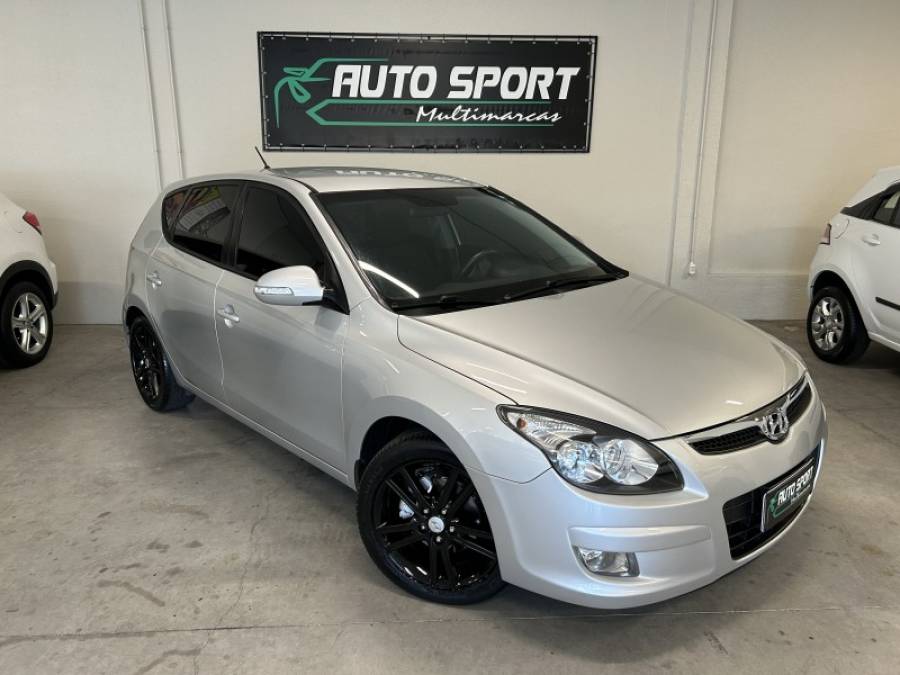 HYUNDAI - I30 - 2012/2012 - Prata - R$ 47.900,00