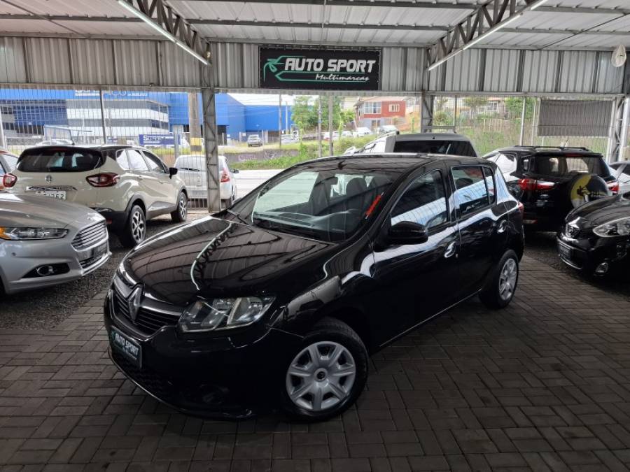RENAULT - SANDERO - 2014/2015 - Preta - R$ 34.900,00