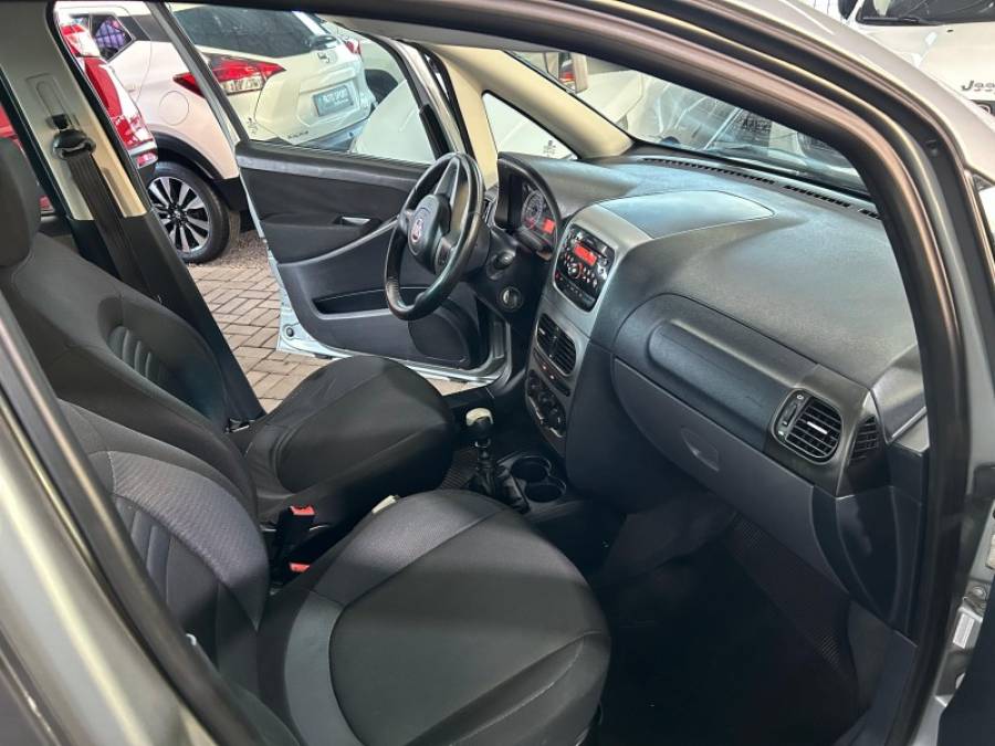 FIAT - IDEA - 2014/2014 - Cinza - R$ 37.900,00