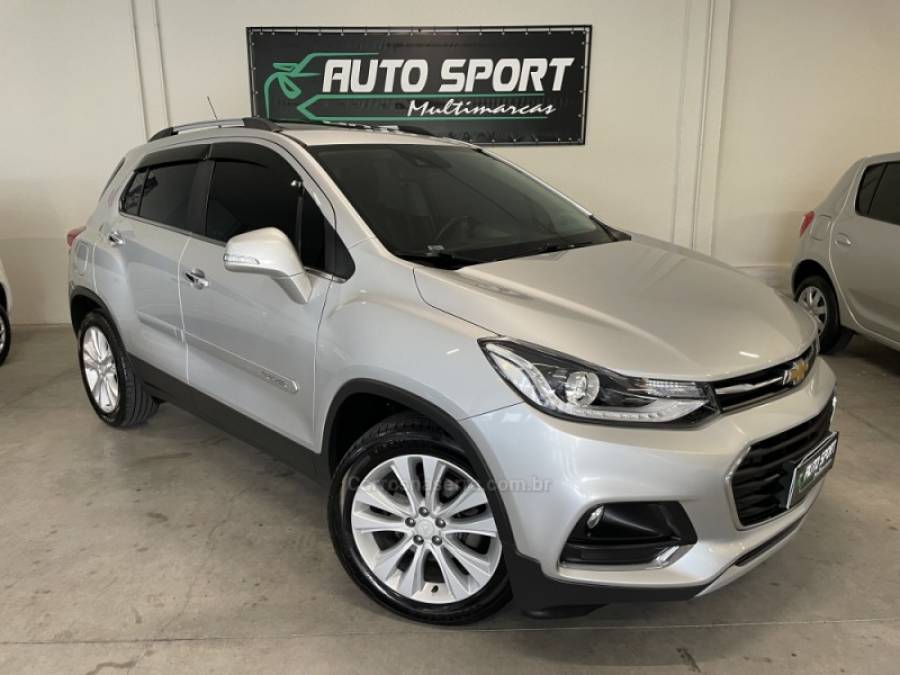 CHEVROLET - TRACKER - 2018/2019 - Prata - R$ 97.900,00