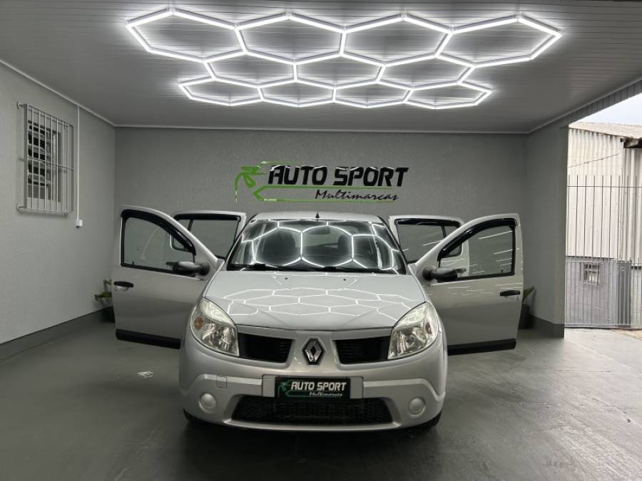 RENAULT - SANDERO - 2008/2009 - Prata - R$ 28.800,00
